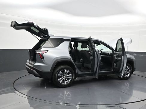 Used 2026 Chevrolet Equinox LT image 33