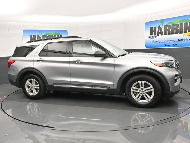 Used 2021 Ford Explorer XLT w/ Equipment Group 202A RWD image 7