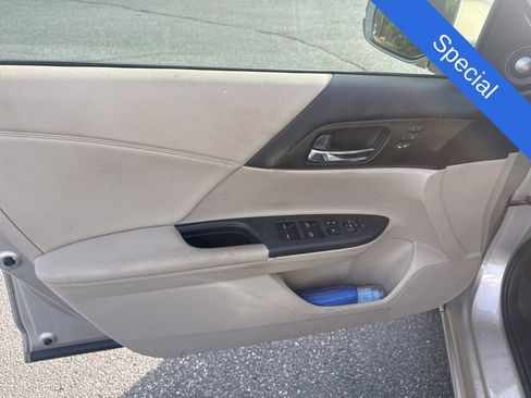 Used 2014 Honda Accord EX-L image 8