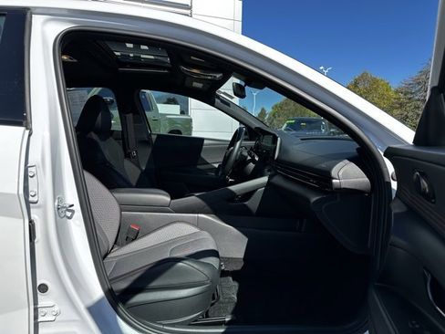 Used 2023 Hyundai Elantra N Line image 18