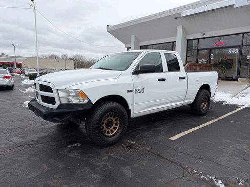 Used 2018 RAM 1500 Express image 3