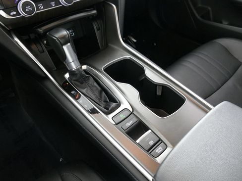 Used 2022 Honda Accord EX-L image 21