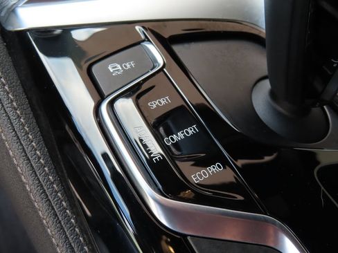 Used 2018 BMW M550i xDrive AWD/4WD image 14