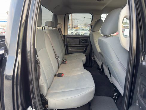 Used 2018 RAM 1500 Tradesman w/ Popular Equipment Group image 11