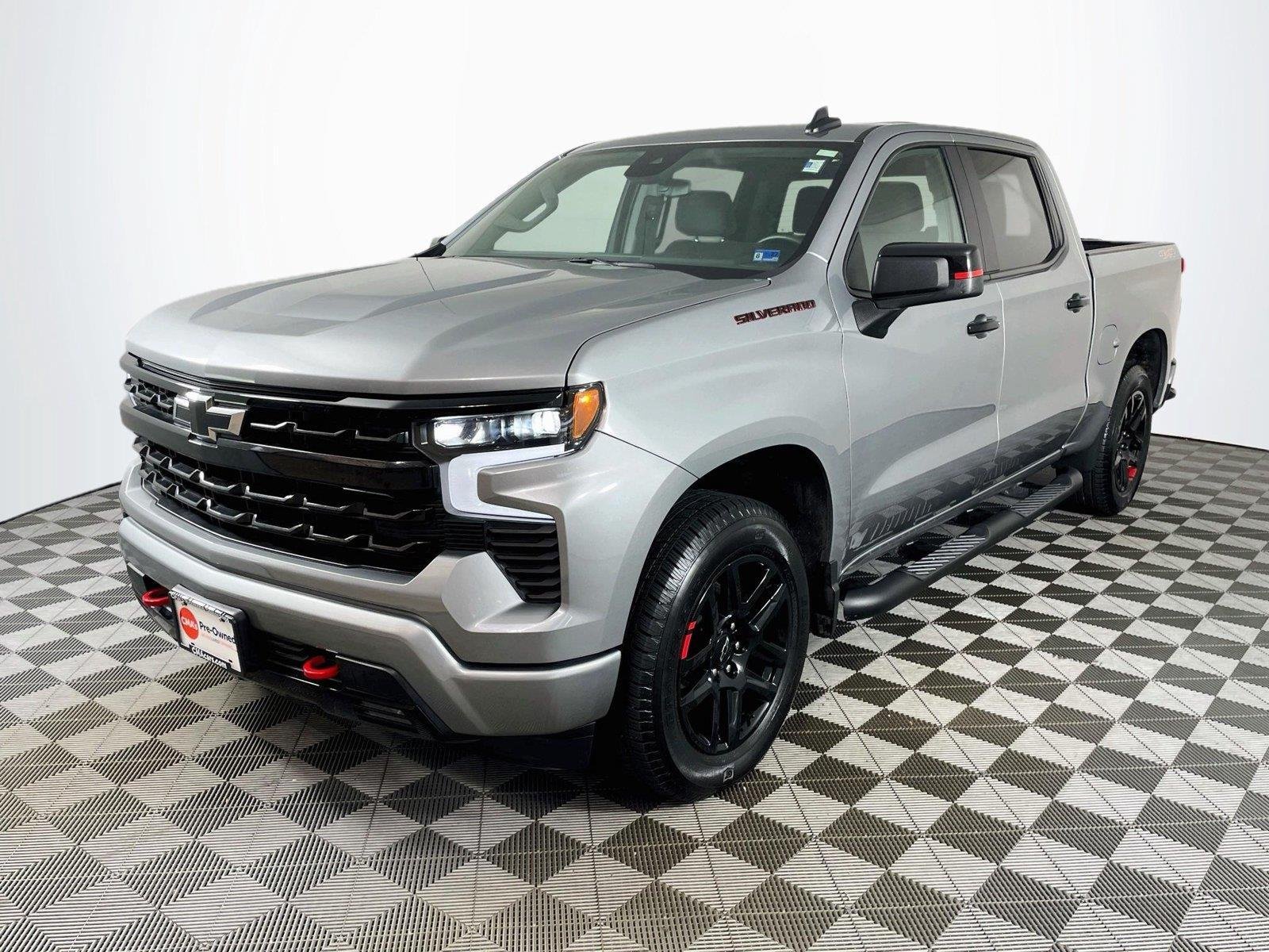 Certified 2026 Chevrolet Silverado 1500 RST w/ Redline Edition AWD/4WD image 3