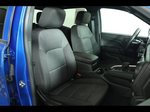 Used 2023 Chevrolet Colorado W/T w/ Advanced Trailering Package image 26