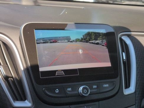 Used 2023 Chevrolet Malibu LS FWD image 22