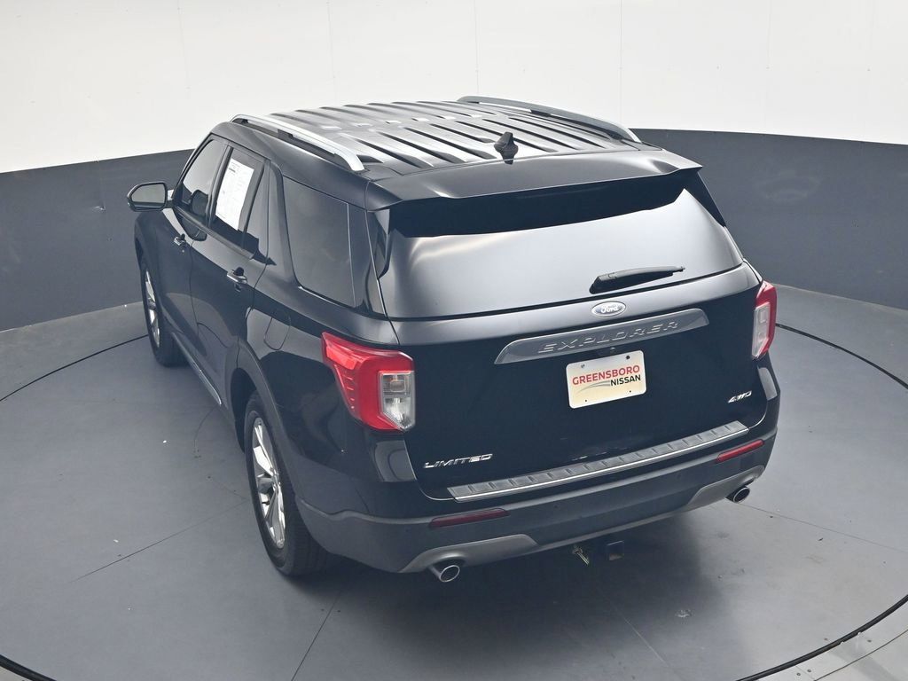 Used 2021 Ford Explorer Limited w/ Equipment Group 301A AWD/4WD image 35