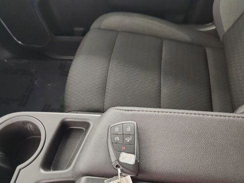 Used 2022 Chevrolet Silverado 1500 LT image 20