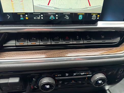 Used 2022 Chevrolet Silverado 1500 LT Trail Boss w/ LT Trail Boss Premium Package image 24