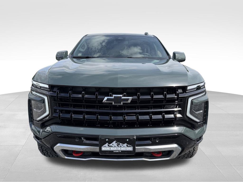 Used 2026 Chevrolet Suburban Z71 w/ Comfort Package AWD/4WD image 31