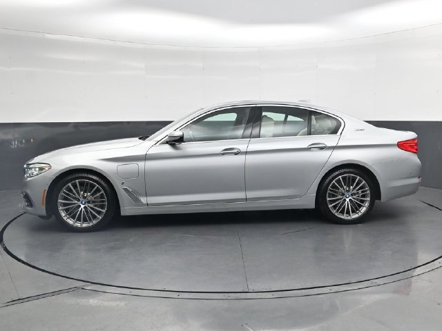 Used 2018 BMW 530e RWD image 8