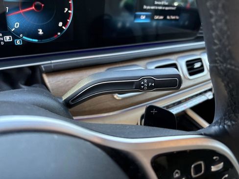 Used 2021 Mercedes-Benz GLE 350 image 23