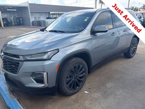 Used 2024 Chevrolet Traverse RS FWD image 1