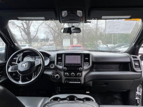 Used 2022 RAM 2500 Tradesman image 12