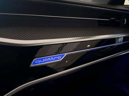 Used 2023 Audi RS 6 Avant w/ Carbon Optic Package image 44