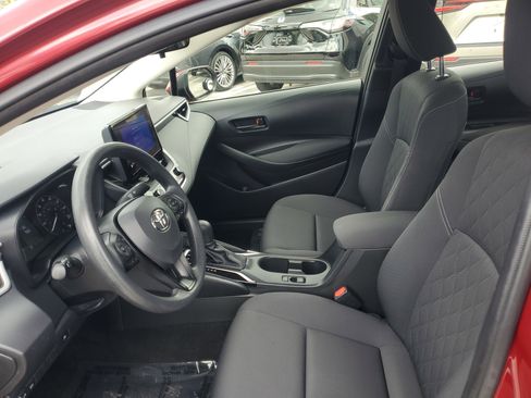 Certified 2025 Toyota Corolla LE FWD image 15