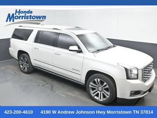 Used 2018 GMC Yukon XL Denali w/ Denali Ultimate Package AWD/4WD video 1