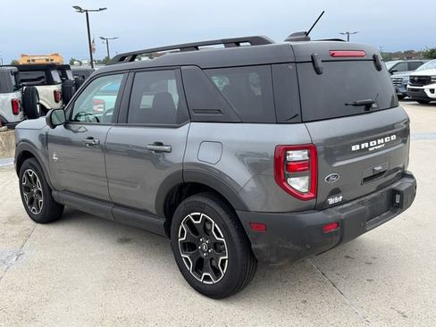 Used 2025 Ford Bronco Sport Outer Banks w/ Outer Banks Tech Package+ AWD/4WD image 3