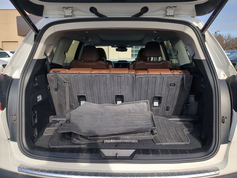 Used 2023 Subaru Ascent Touring image 33