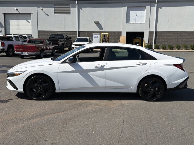 Used 2026 Hyundai Elantra Sport w/ Cargo Package FWD image 10