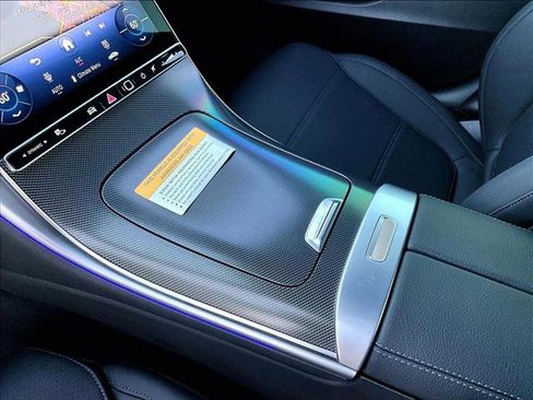 New 2026 Mercedes-Benz C 300 4MATIC Sedan image 10