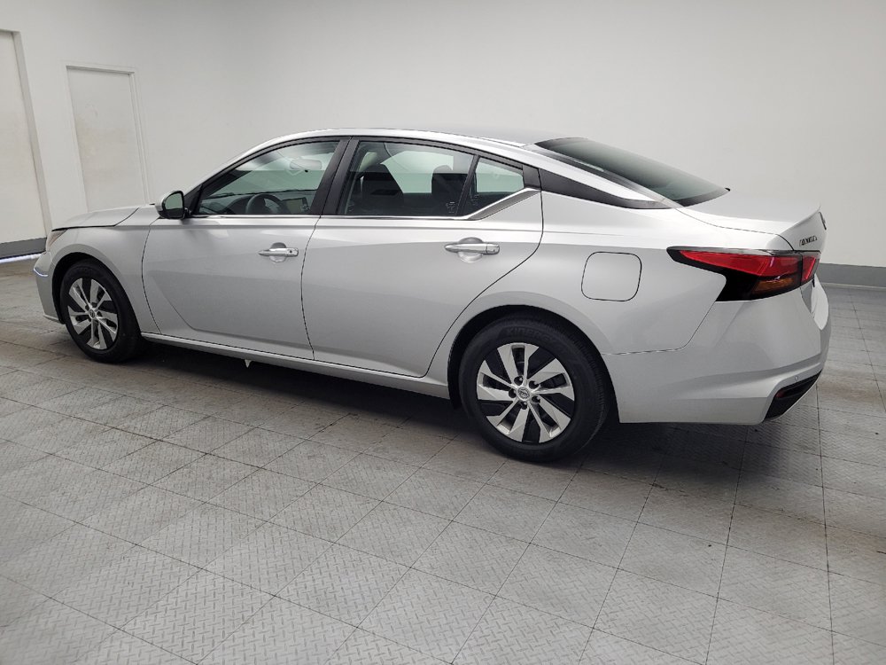 Used 2023 Nissan Altima 2.5 S FWD image 3