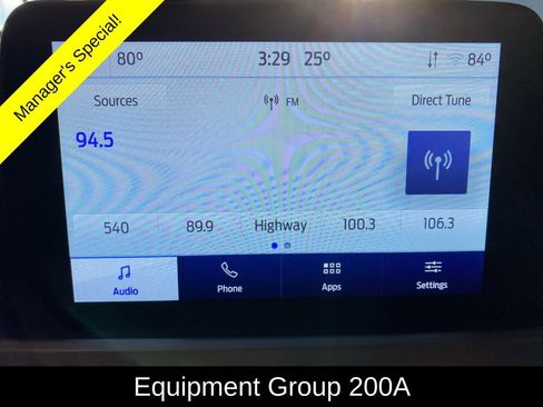 Used 2022 Ford Escape SE w/ Convenience Package image 2