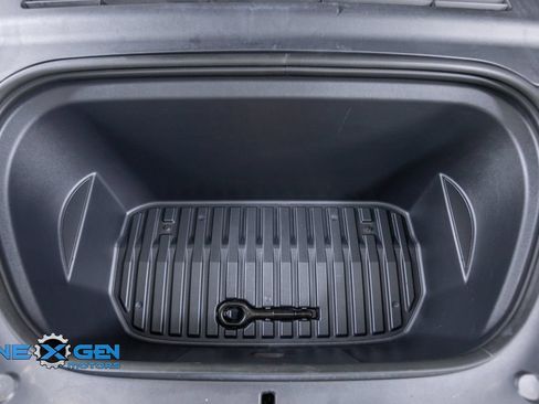 Used 2024 Tesla Model Y Performance AWD/4WD image 48