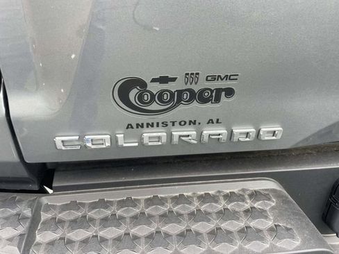 Certified 2025 Chevrolet Colorado LT w/ Advanced Trailering Package RWD image 6