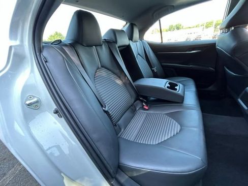 Used 2022 Toyota Camry SE w/ Cold Weather Package AWD/4WD image 44