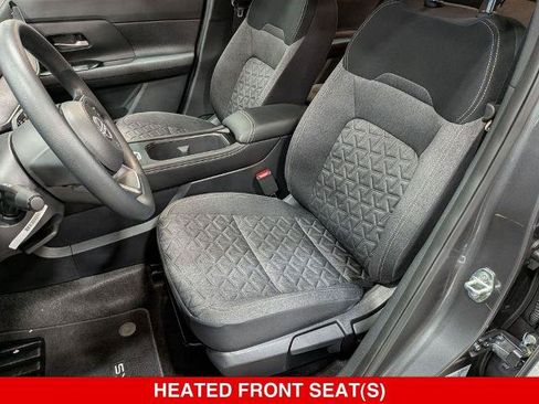 Certified 2025 Nissan Kicks SV w/ SV Premium Package AWD/4WD image 14
