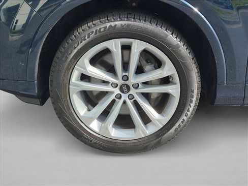 Used 2025 Audi Q7 3.0T Premium Plus AWD/4WD image 22