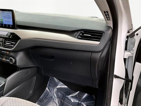 Used 2022 Ford Escape SE w/ Convenience Package image 17