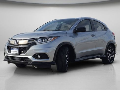 Used 2019 Honda HR-V Sport image 4