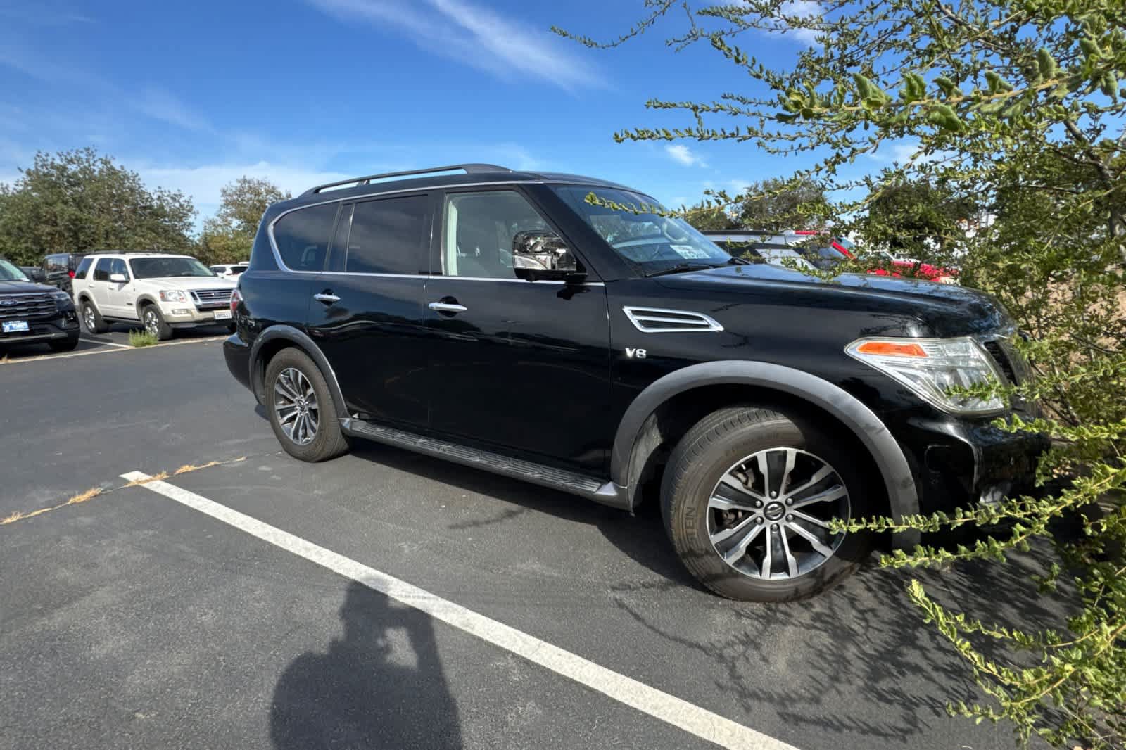 Used 2020 Nissan Armada SL w/ Premium Package AWD/4WD image 1