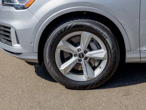 Used 2022 Audi Q7 3.0T Premium w/ Convenience Package image 8