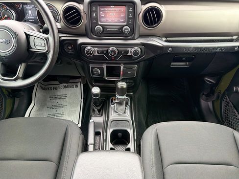 Used 2020 Jeep Wrangler Unlimited Sport image 17