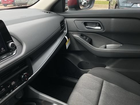 New 2026 Nissan Rogue SV FWD image 34