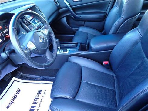Used 2012 Nissan Maxima 3.5 SV image 9
