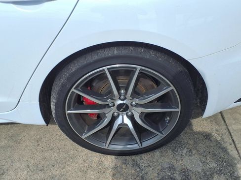 Used 2025 Genesis G70 2.5T AWD/4WD image 6