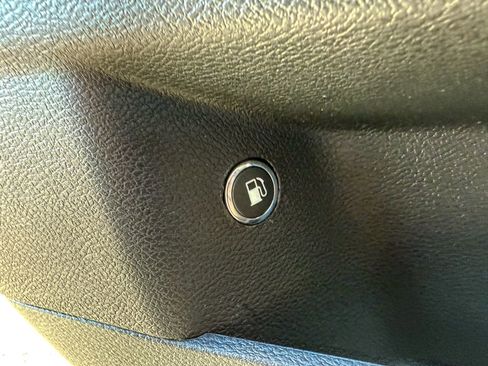 Used 2013 Dodge Charger SXT Plus image 34