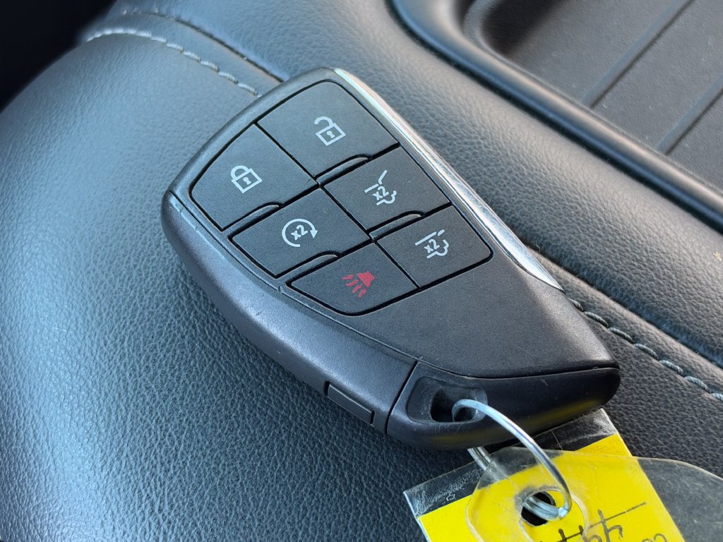 Used 2023 Chevrolet Tahoe LT AWD/4WD image 38