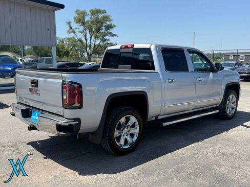 Used 2018 GMC Sierra 1500 SLT AWD/4WD image 8
