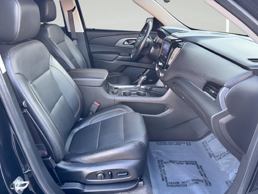 Used 2020 Chevrolet Traverse Premier w/ Redline Edition FWD image 27