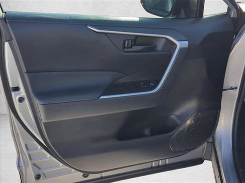Used 2024 Toyota RAV4 LE FWD image 7