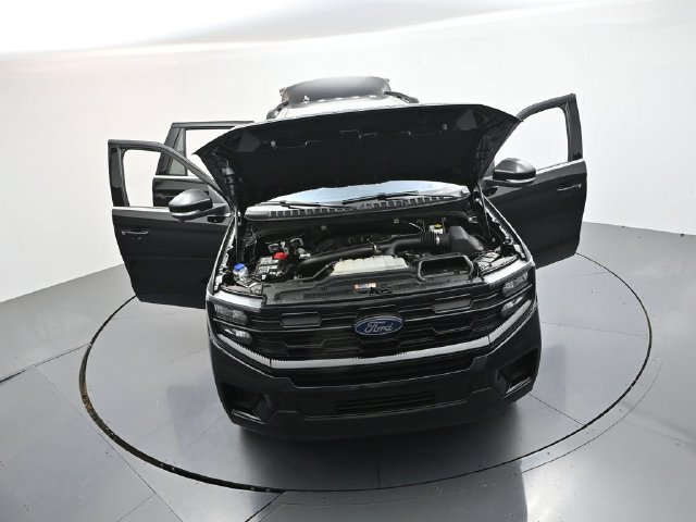 Used 2025 Ford Expedition Active AWD/4WD image 55
