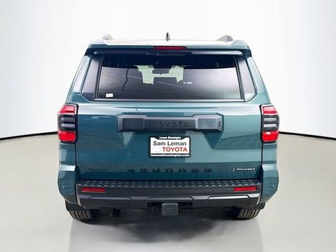 Used 2025 Toyota 4Runner TRD Off-Road image 6