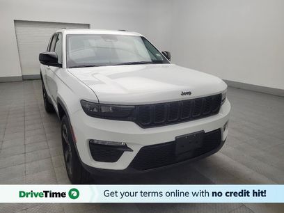 Used 2023 Jeep Grand Cherokee Limited w/ Black Appearance Package