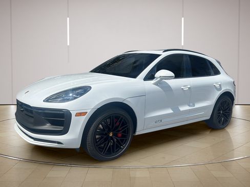 New 2026 Porsche Macan GTS AWD/4WD image 1